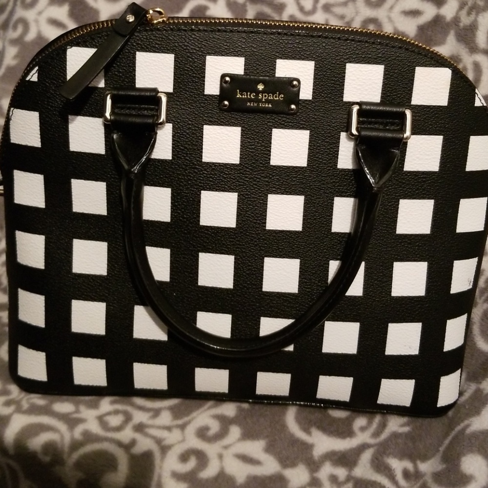 Black and white Kate Spade handbag